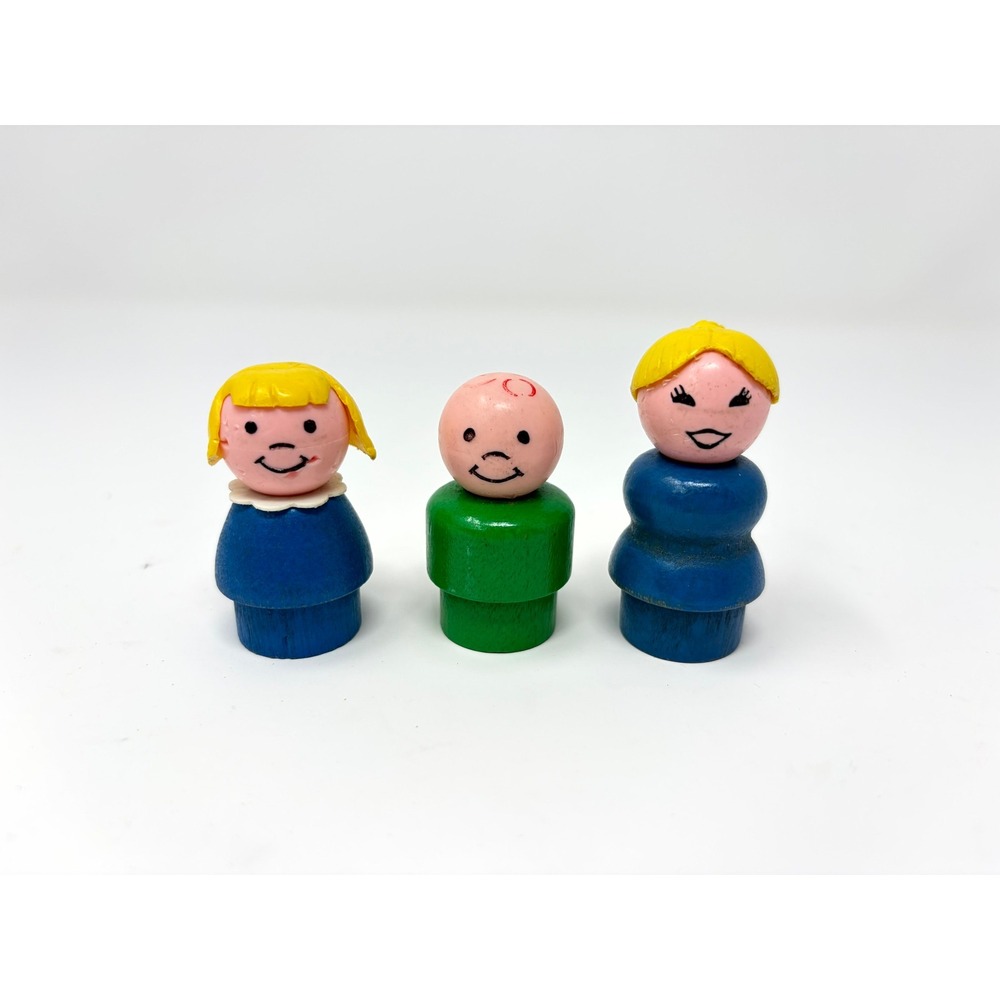 Vintage Fisher Price Little People Wood Body Plastic Head Lot of 3 Mom Girl Boy